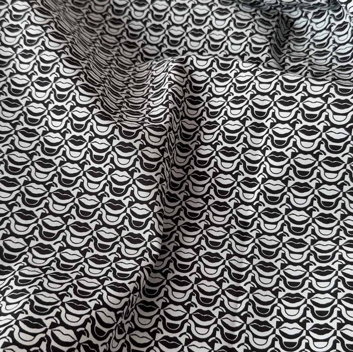 Nähpaket Blazer Kuss Mund