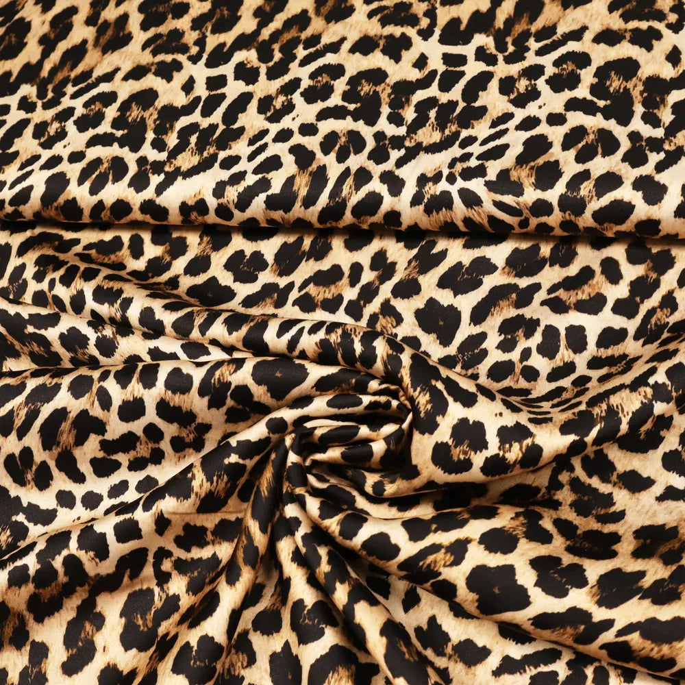 Javanaise Viskose Satin | Leopardenmuster
