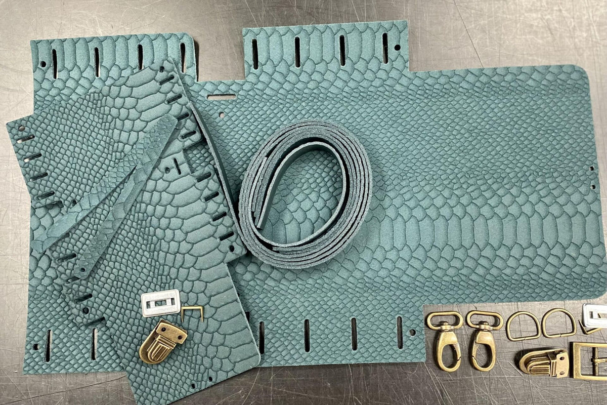 DIY-Crossbody LUNA - Wildleder Petrol