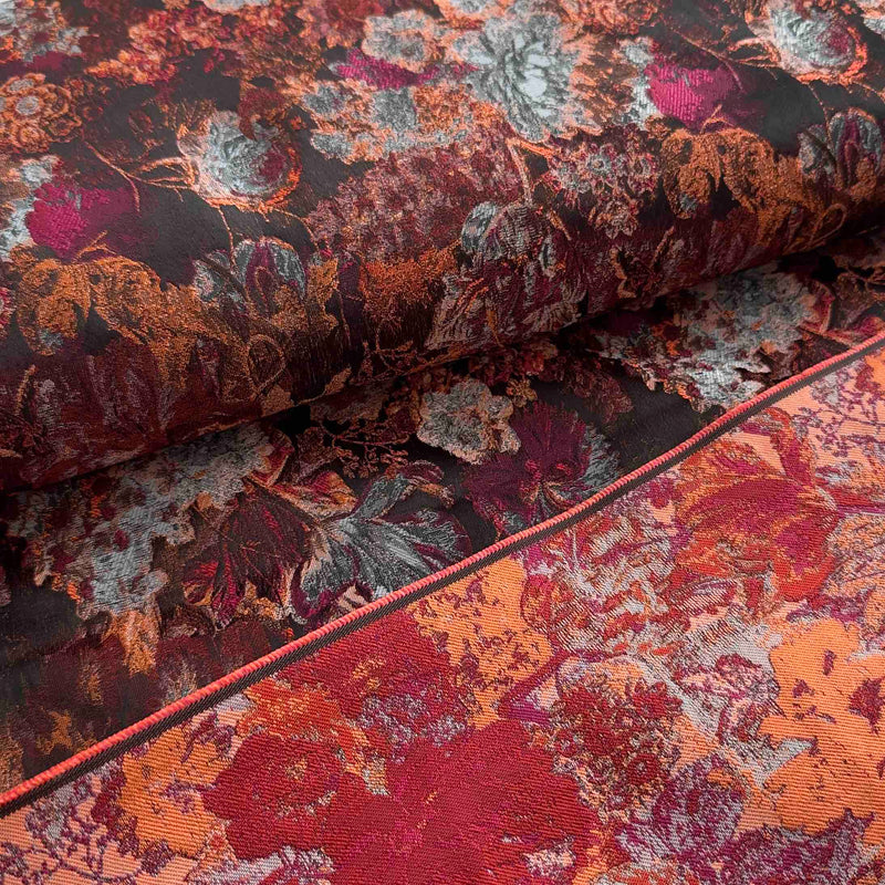 Jacquard Webware | Orange-Bordeaux mit goldenen Akzenten